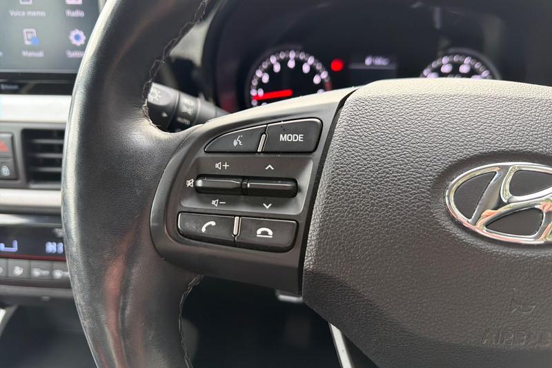 Used Hyundai i10 2022 for sale - 77117366: Photo 21