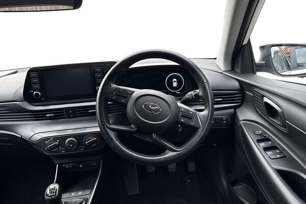 Used Hyundai i20 2022 for sale - 76302709: Photo 11