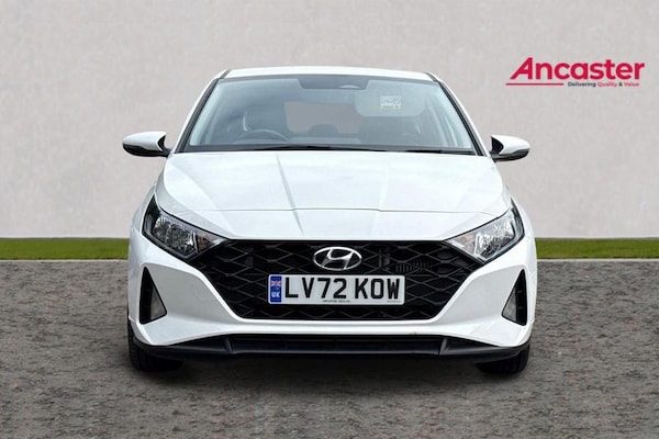 Used Hyundai i20 2022 for sale - 76302709: Photo 8