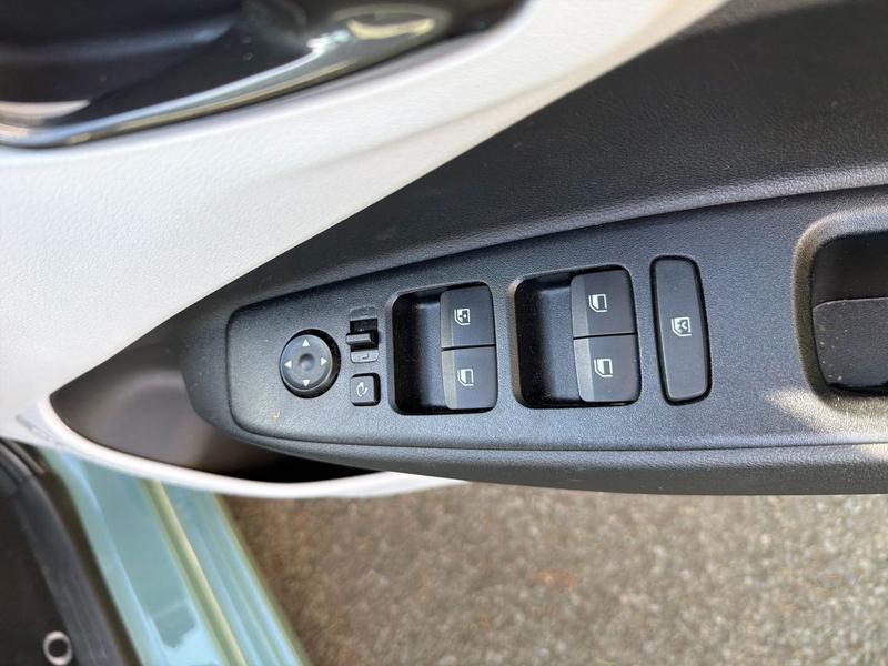 Used Hyundai i10 2024 for sale - 78028577: Photo 16