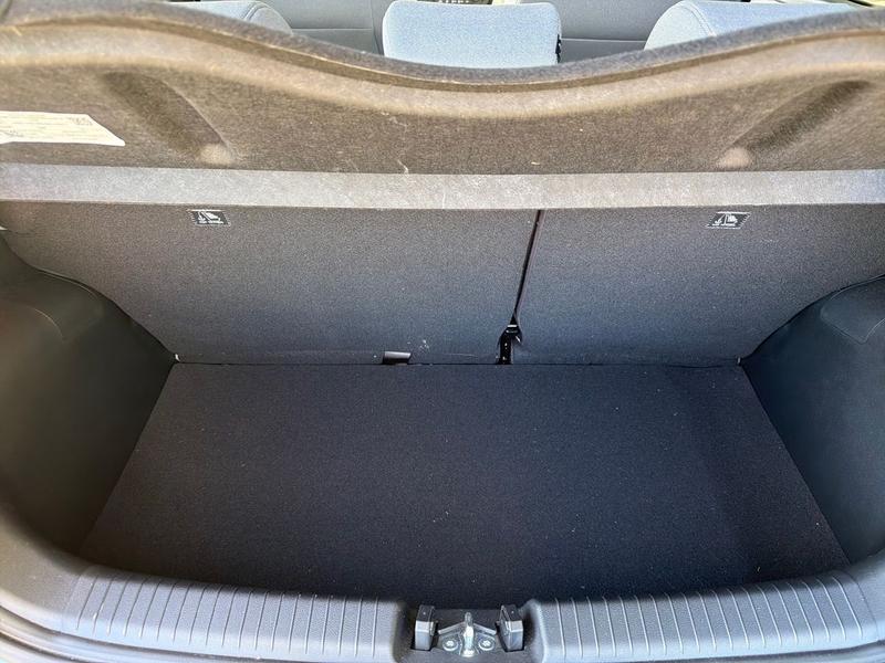 Used Hyundai i10 2024 for sale - 78028577: Photo 24