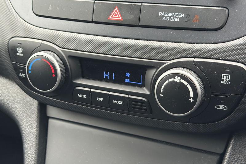 Used Hyundai i10 2018 for sale - 77855078: Photo 15