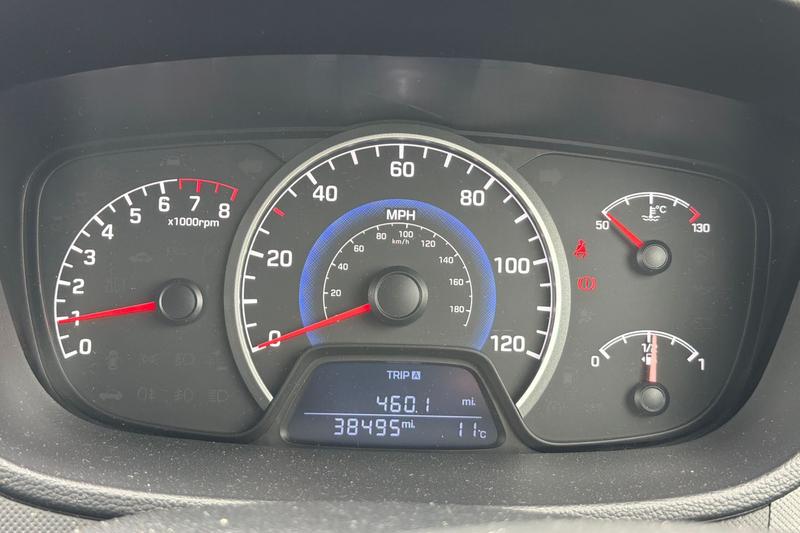 Used Hyundai i10 2018 for sale - 77855078: Photo 20