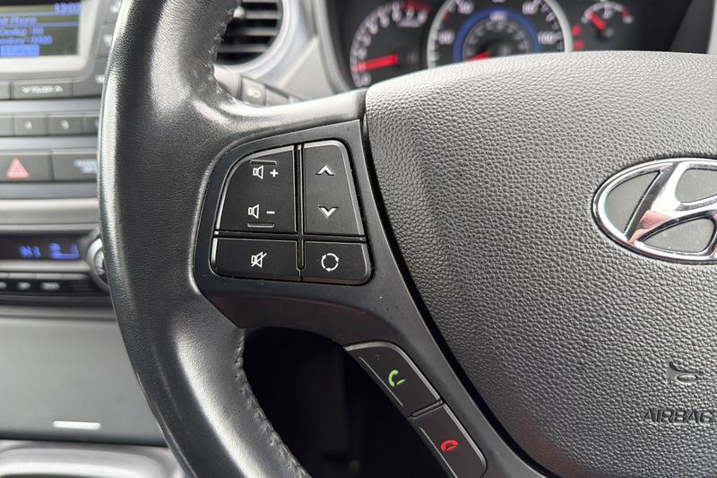 Used Hyundai i10 2018 for sale - 77855078: Photo 21