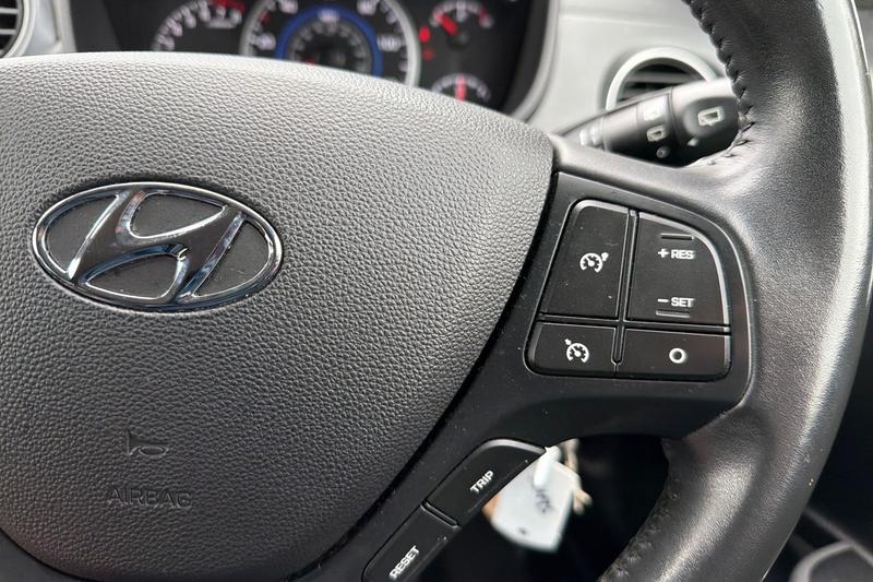 Used Hyundai i10 2018 for sale - 77855078: Photo 22