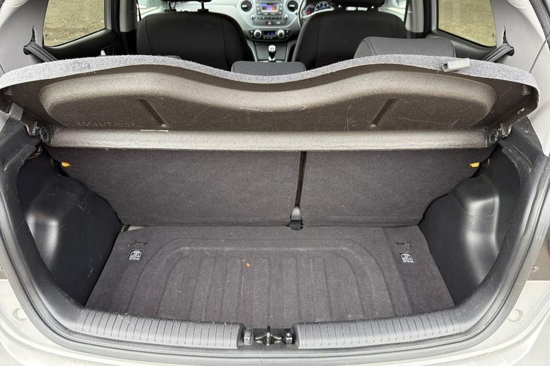 Used Hyundai i10 2018 for sale - 77855078: Photo 24