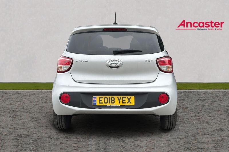 Used Hyundai i10 2018 for sale - 77855078: Photo 4