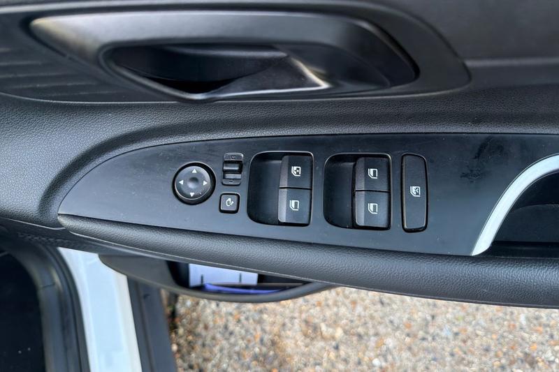 Used Hyundai BAYON 2024 for sale - 77082330: Photo 16