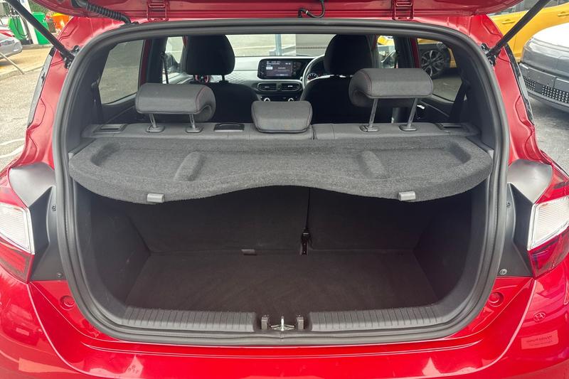 Used Hyundai i10 2022 for sale - 76154196: Photo 24