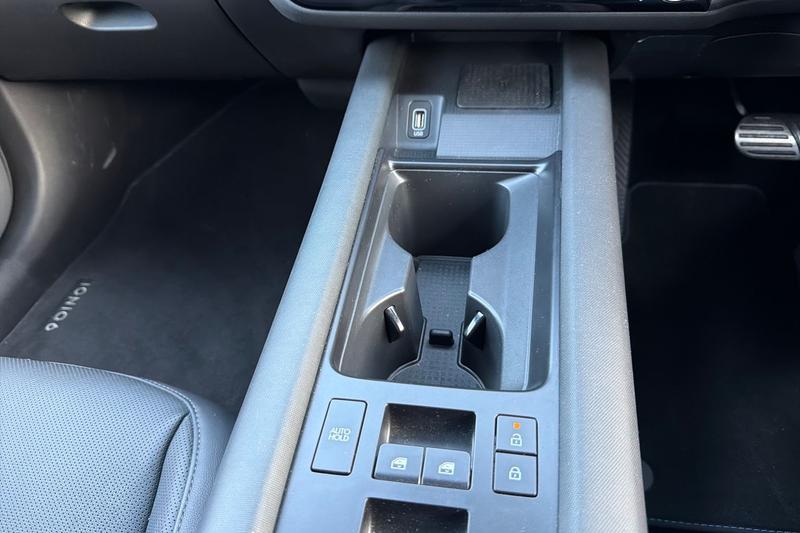 Used Hyundai IONIQ 6 2024 for sale - 77204943: Photo 14