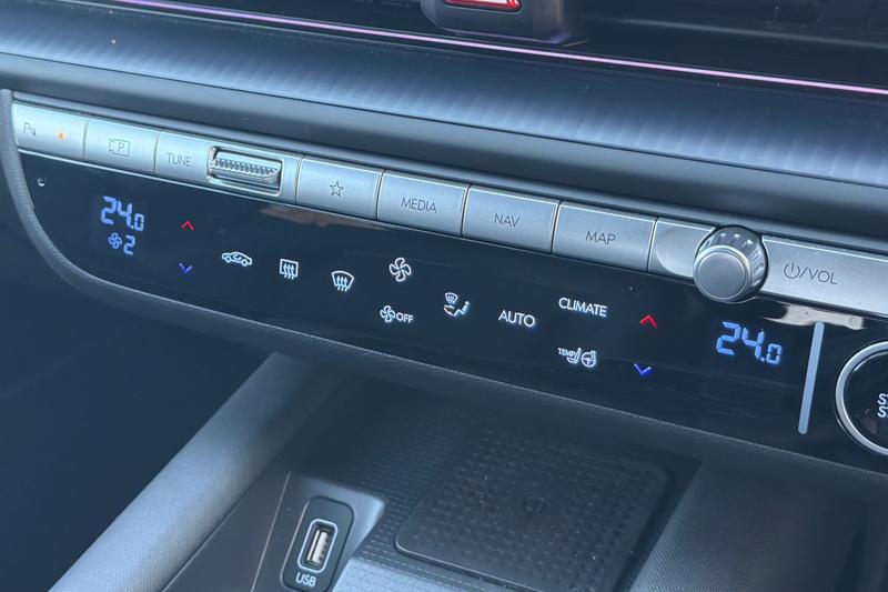 Used Hyundai IONIQ 6 2024 for sale - 77204943: Photo 15