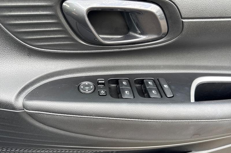 Used Hyundai i20 2023 for sale - 77809628: Photo 16