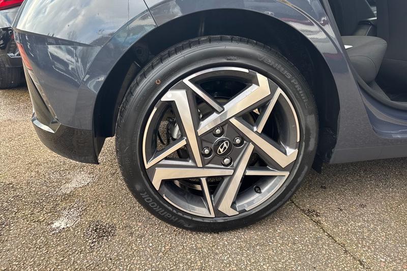 Used Hyundai i20 2023 for sale - 77809628: Photo 9