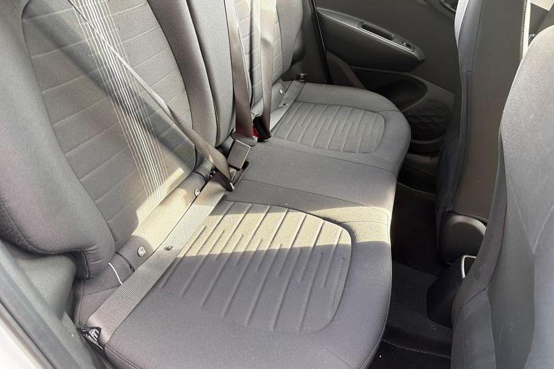 Used Hyundai i10 2023 for sale - 77653820: Photo 23