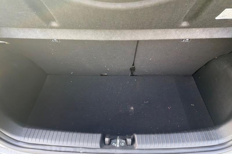 Used Hyundai i10 2023 for sale - 77653820: Photo 24