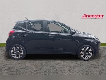 Used Hyundai i10 2024 for sale - 75575250: Photo