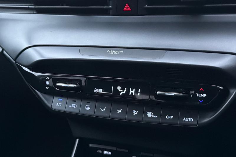 Used Hyundai i20 2022 for sale - 76690876: Photo 15