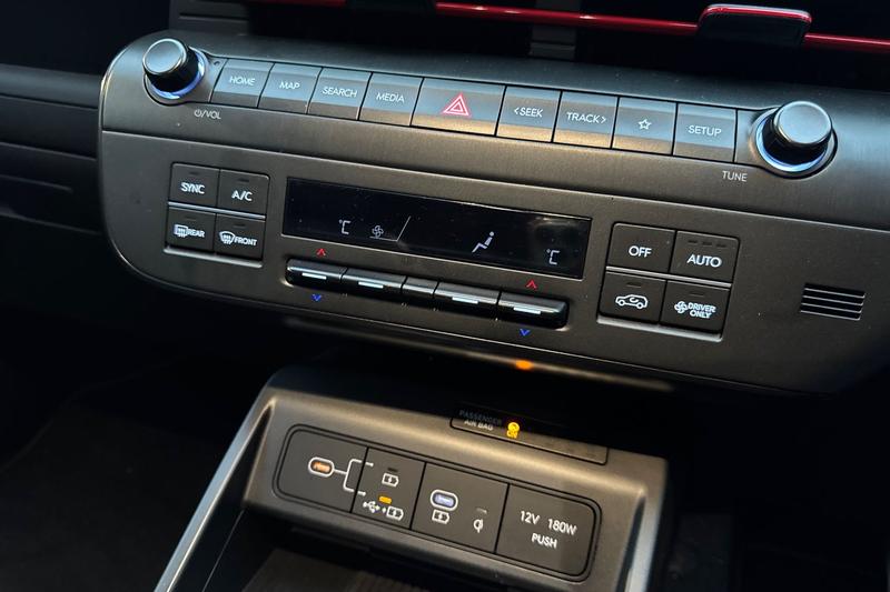 Used Hyundai KONA 2025 for sale - 77030702: Photo 15