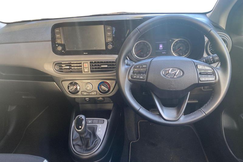 Used Hyundai i10 2023 for sale - 76344398: Photo 11