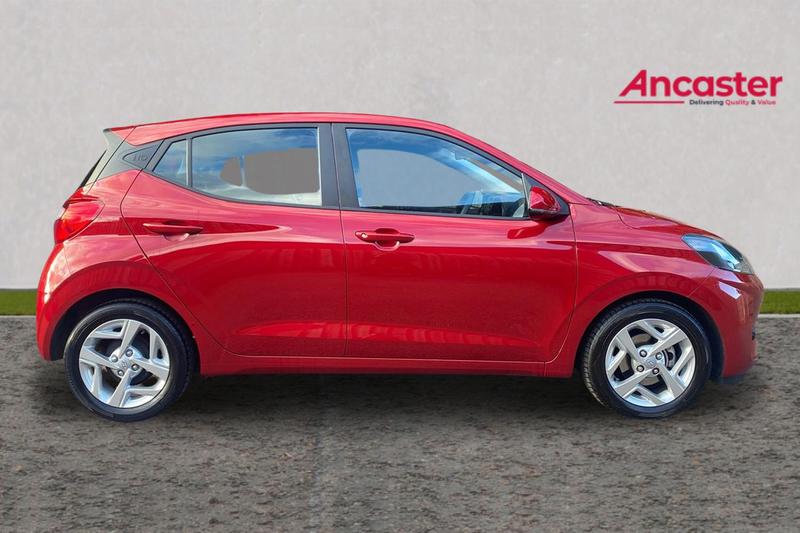 Used Hyundai i10 2023 for sale - 76344398: Photo 2