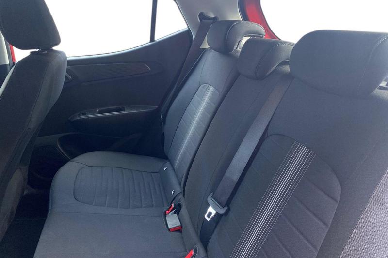 Used Hyundai i10 2023 for sale - 76344398: Photo 23