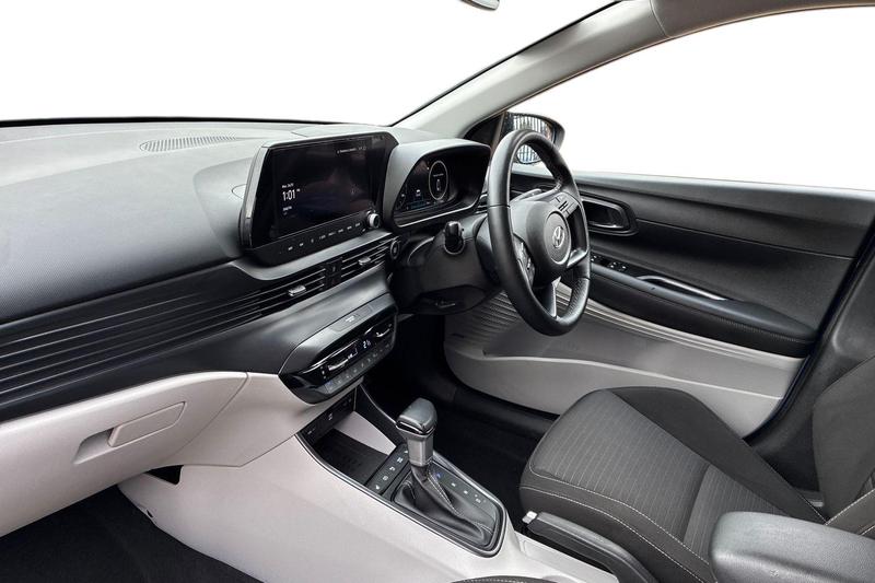 Used Hyundai i20 2023 for sale - 77326879: Photo 13