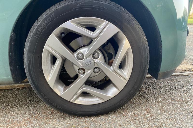 Used Hyundai i10 2023 for sale - 77770440: Photo 9