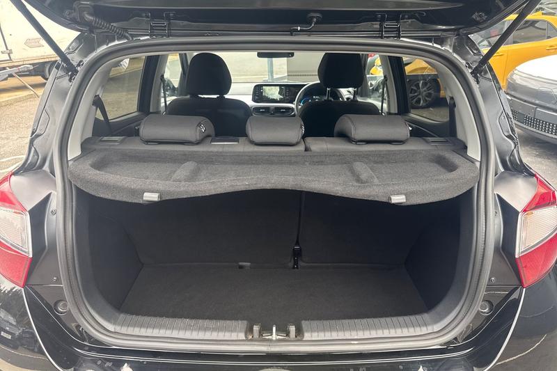Used Hyundai i10 2024 for sale - 76146618: Photo 24