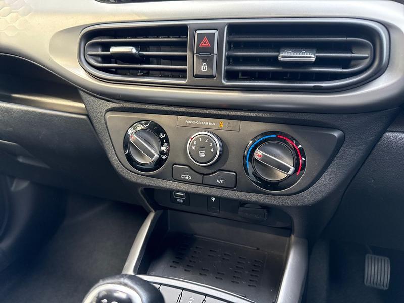 Used Hyundai i10 2020 for sale - 77989160: Photo 15