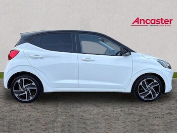 Used Hyundai i10 2020 for sale - 77989160: Photo