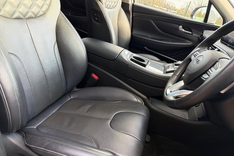 Used Hyundai Santa Fe 2021 for sale - 77048071: Photo 25