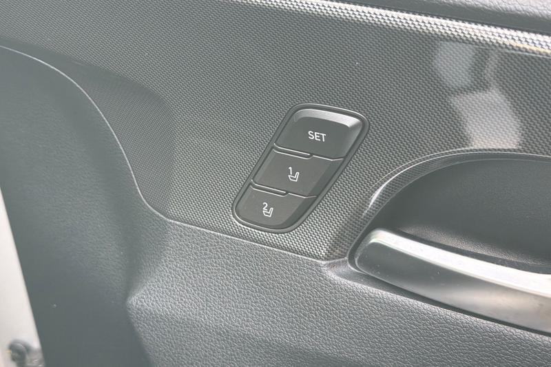 Used Hyundai Santa Fe 2021 for sale - 77048071: Photo 27