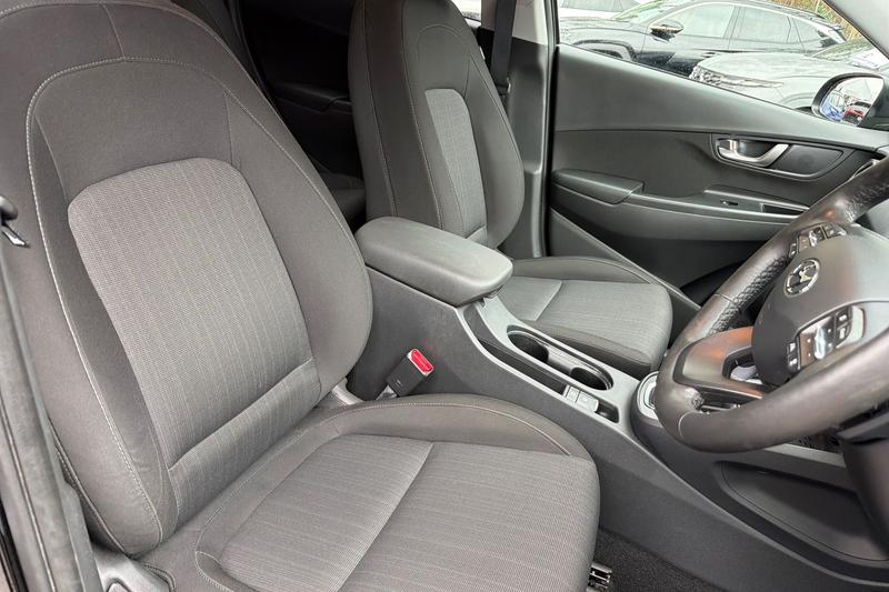 Used Hyundai KONA 2022 for sale - 77211045: Photo 25