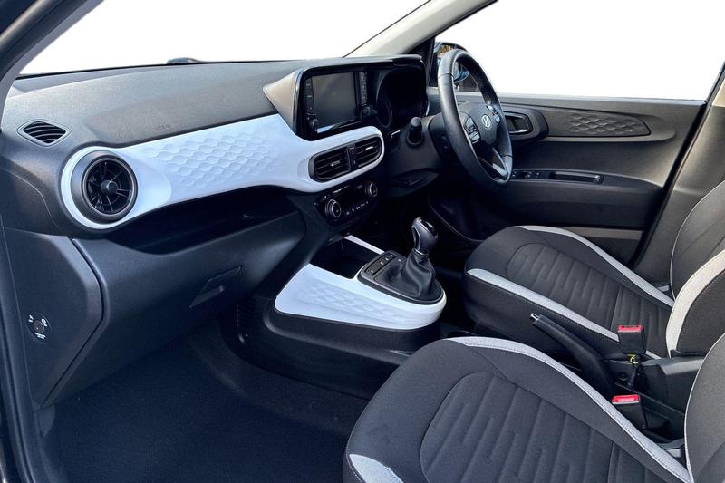 Used Hyundai i10 2022 for sale - 77359839: Photo 13