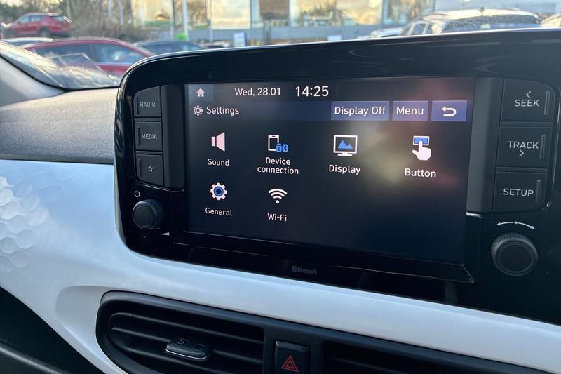 Used Hyundai i10 2022 for sale - 77359839: Photo 18