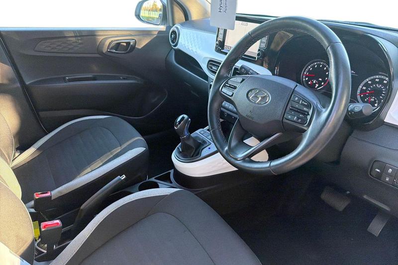 Used Hyundai i10 2023 for sale - 77659761: Photo 10