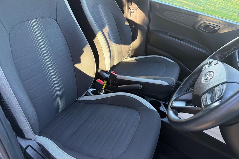 Used Hyundai i10 2023 for sale - 77659761: Photo 25