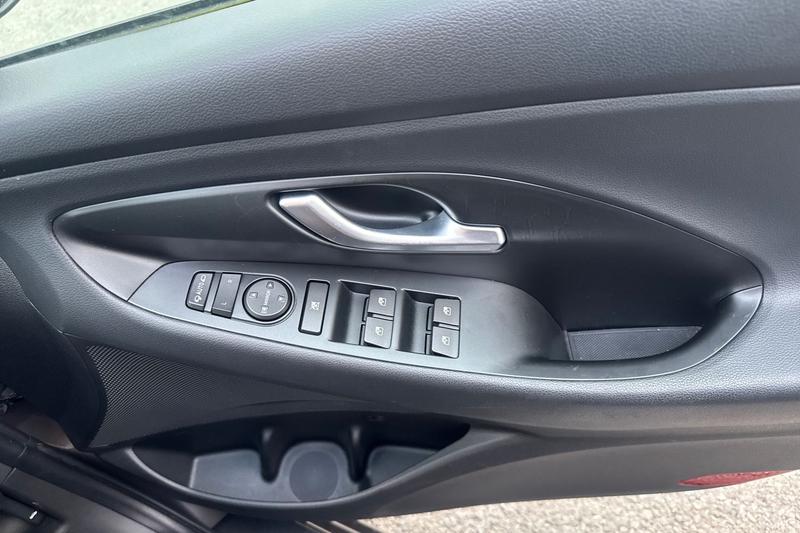 Used Hyundai i30 2021 for sale - 77848683: Photo 16