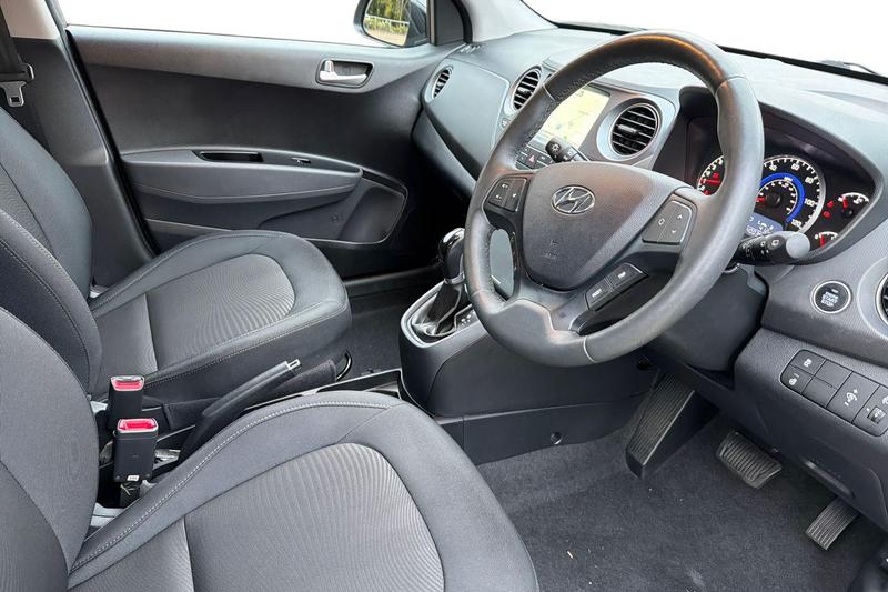 Used Hyundai i10 2019 for sale - 76519695: Photo 10