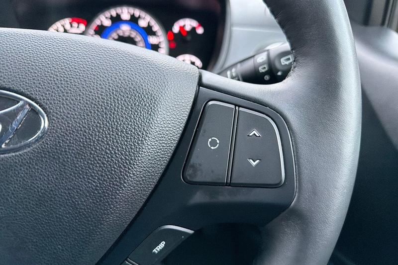 Used Hyundai i10 2019 for sale - 76519695: Photo 22