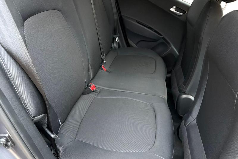 Used Hyundai i10 2019 for sale - 76519695: Photo 23