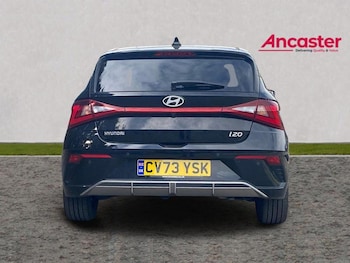 Used Hyundai i20 2023 for sale - 79050613: Photo