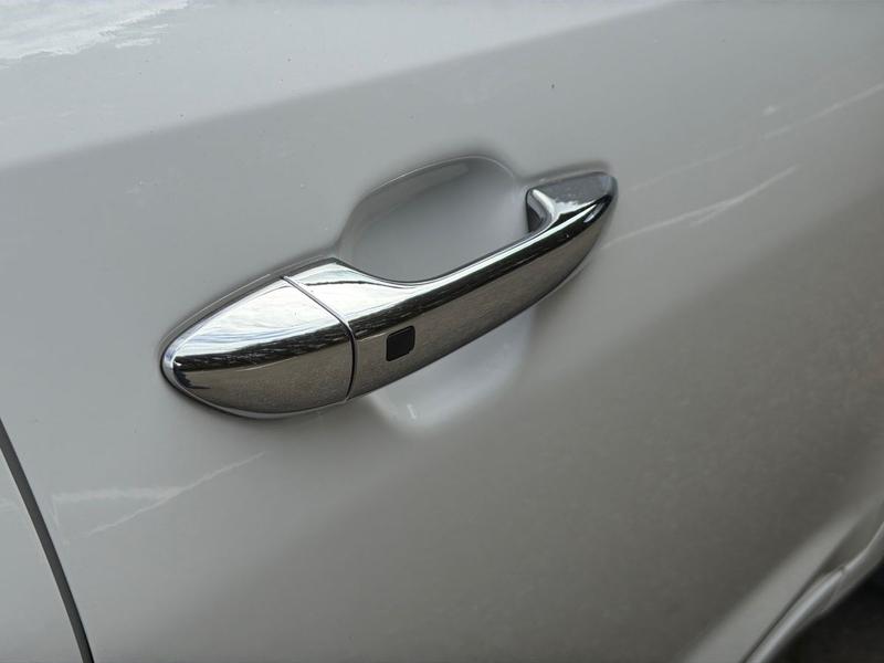 Used Hyundai i10 2023 for sale - 78067483: Photo 26