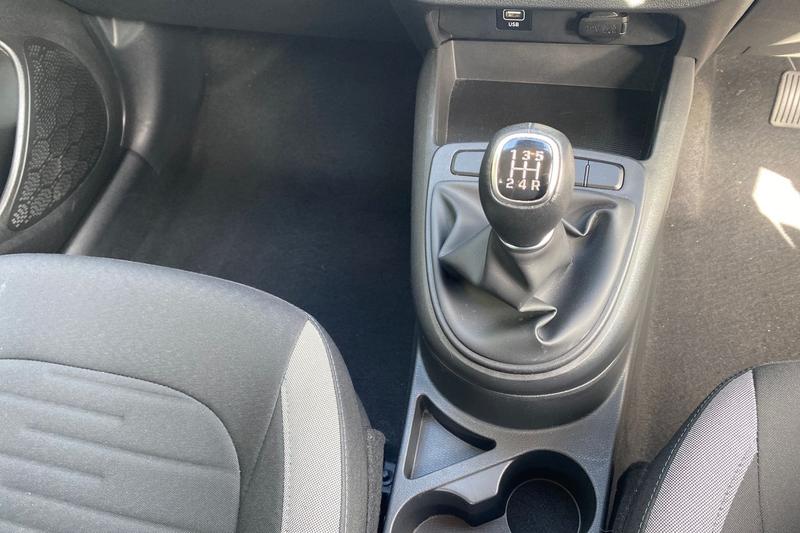 Used Hyundai i10 2021 for sale - 78001153: Photo 14