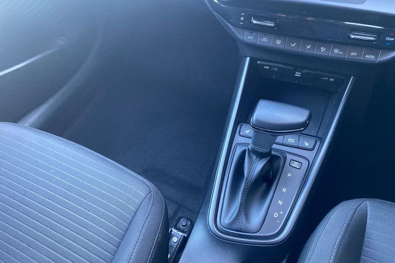 Used Hyundai i20 2022 for sale - 77941456: Photo 14