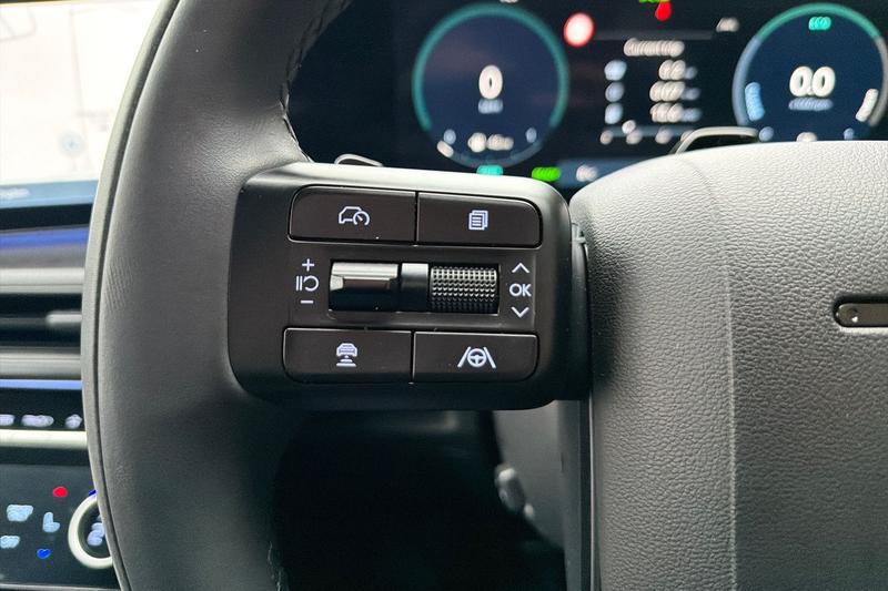 Used Hyundai Santa Fe 2025 for sale - 77036907: Photo 21