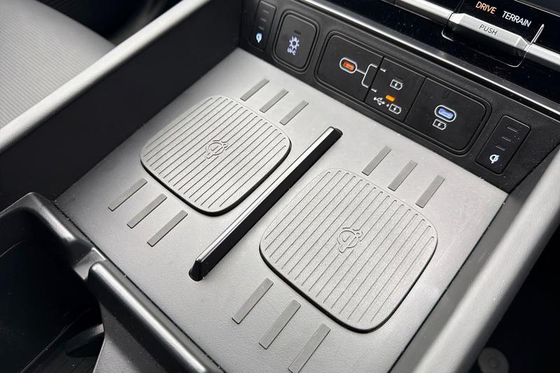 Used Hyundai Santa Fe 2025 for sale - 77036907: Photo 31