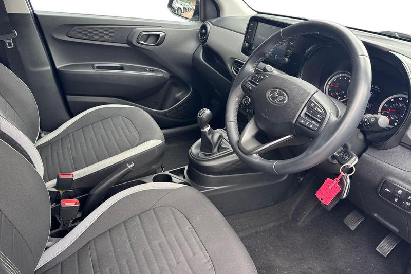 Used Hyundai i10 for sale - 76467662: Photo 10
