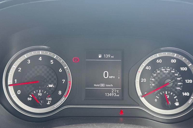 Used Hyundai i10 for sale - 76467662: Photo 20