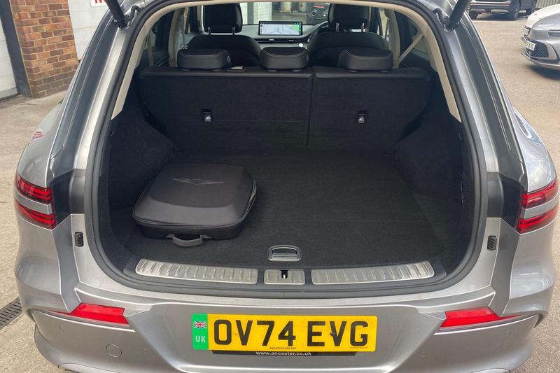 Used Genesis GV70 2024 for sale - 76703166: Photo 10